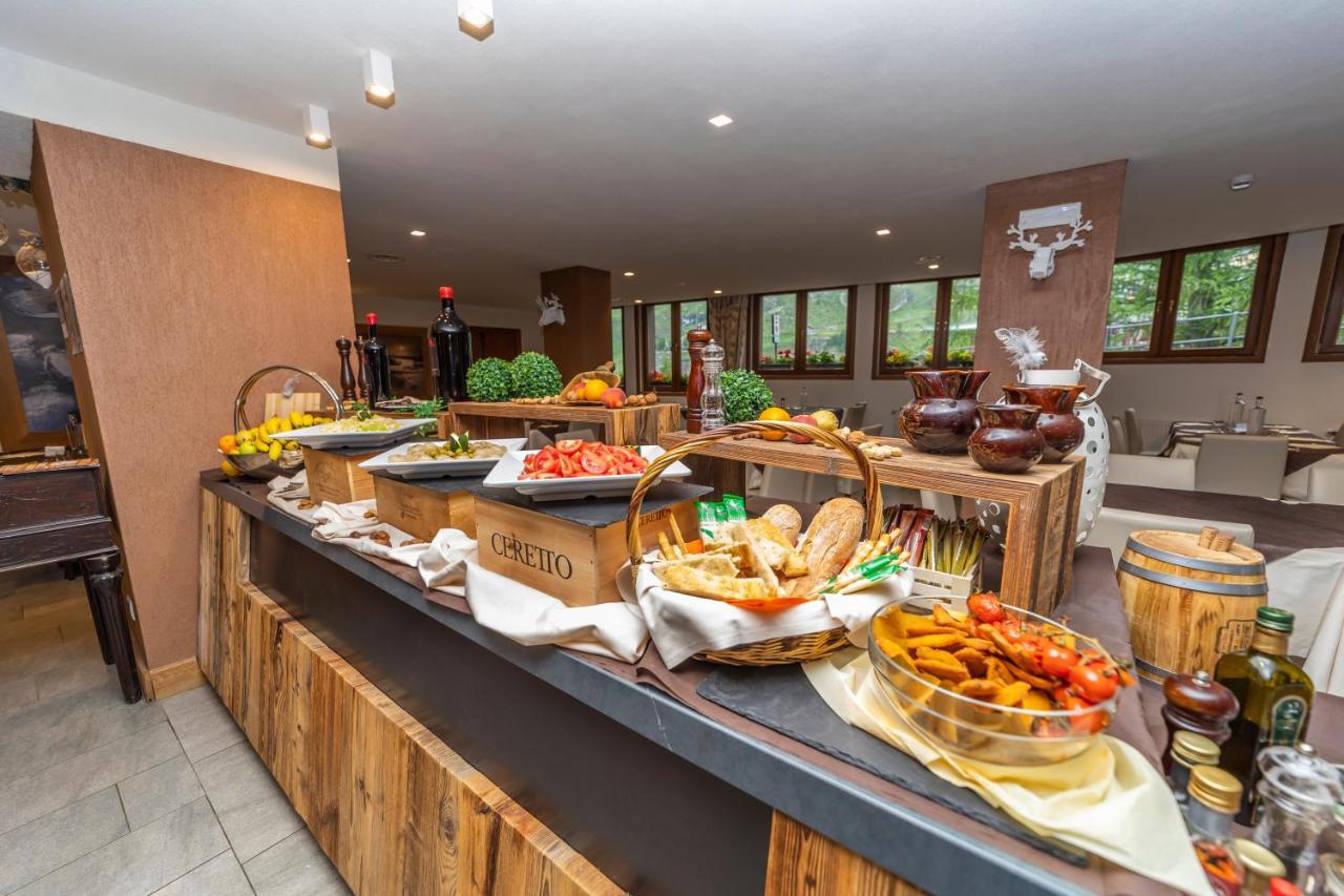 Hotel Petit Palais Breuil-Cervinia Eksteriør billede